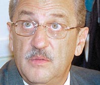 Guillermo Di Salvatore. RECORTE. El ministro destacó que, en la práctica, la coparticipación está sometida al ajuste. Y que la Nación supedita todo al déficit cero.