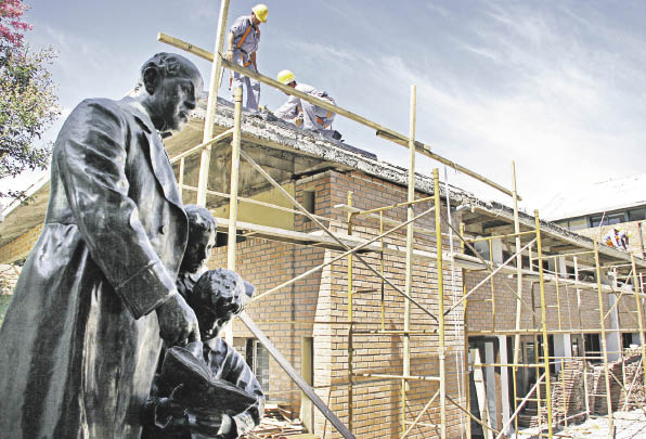 Con ritmo dispar se ejecutan obras educativas relevantes Con ritmo dispar se ejecutan obras educativas relevantes
