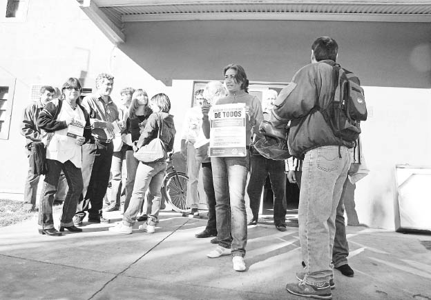 Barrio Chalet: protesta de trabajadores Barrio Chalet: protesta de trabajadores