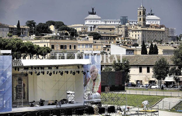 Vigilia por la beatificación de Juan Pablo II Vigilia por la beatificación de Juan Pablo II