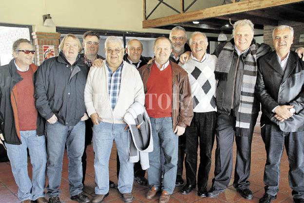Puede abrirse una puerta con la plata por Quiroga Puede abrirse una puerta con la plata por Quiroga