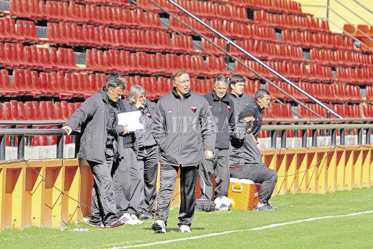 Colón ante una semana clave Colón ante una semana clave