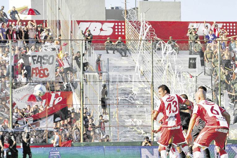Habrá hinchas visitantes si Unión otorga toda la redonda Habrá hinchas visitantes si Unión otorga toda la redonda