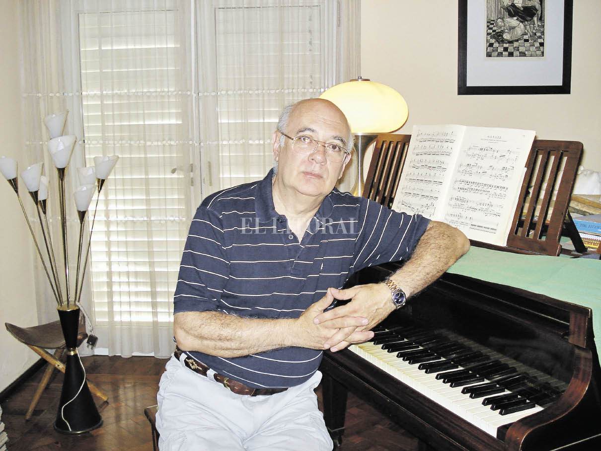 La música de Guastavino “apresa lo invisible, la esencia del entorno y lo devuelve desde su sentir. Lamento que algunos señalen eso como un anacronismo descalificante”. La música de Guastavino “apresa lo invisible, la esencia del entorno y lo devuelve desde su sentir. Lamento que algunos señalen eso como un anacronismo descalificante”.
