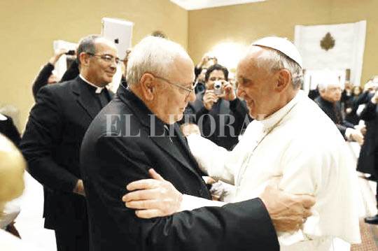 El Papa no vendrá a la Argentina hasta después de las elecciones El Papa no vendrá a la Argentina hasta después de las elecciones