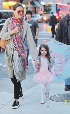 SURI CRUISE (D).JPG