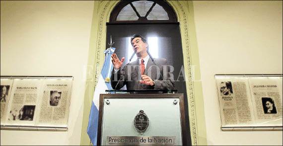 No habrá ayuda nacional para sueldos de policías No habrá ayuda nacional para sueldos de policías