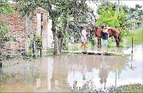 21-4-INUNDACION EN FLORENCIA 122.jpg
