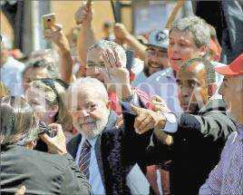 14-B-LULA.jpg